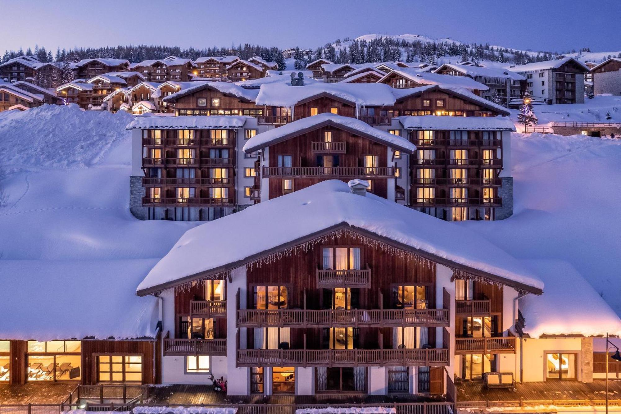 Ily Hotels & Spa La Rosiere Montvalezan Exterior photo